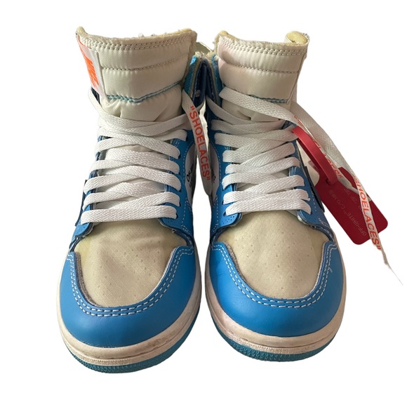 Off-White Jordan 1 Retro UNC - Picture 2 of 3